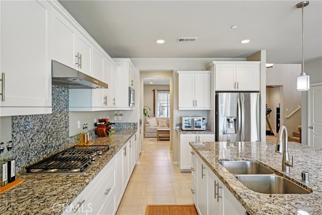 Detail Gallery Image 6 of 31 For 35174 Rockford, Murrieta,  CA 92563 - 4 Beds | 3/1 Baths