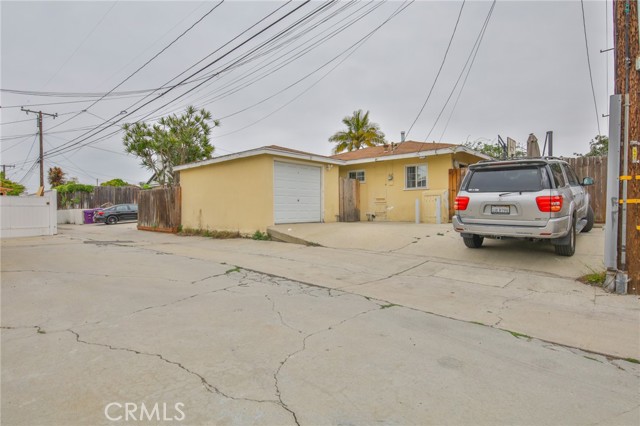 717 Ultimo Avenue, Long Beach CA: https://media.crmls.org/medias/fde5ce9e-892a-4ab5-b27e-f31c09e00253.jpg