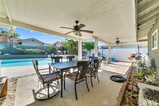 Detail Gallery Image 24 of 34 For 350 E Hacienda, Corona,  CA 92879 - 3 Beds | 2/1 Baths