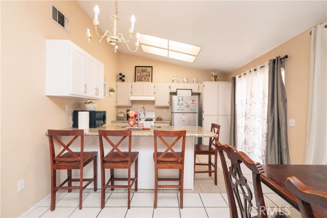 Detail Gallery Image 14 of 46 For 15055 Kingsford Ave, Adelanto,  CA 92301 - 3 Beds | 2 Baths