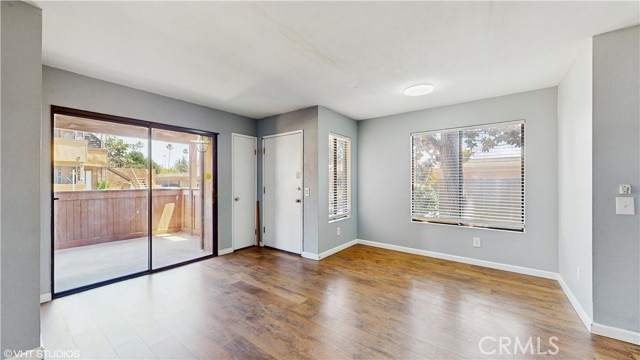 Detail Gallery Image 4 of 23 For 9020 Newport Ave #17,  Fontana,  CA 92335 - 2 Beds | 2 Baths