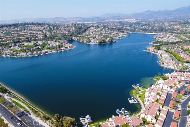 Detail Gallery Image 30 of 37 For 21522 Pedroso, Mission Viejo,  CA 92691 - 3 Beds | 2 Baths