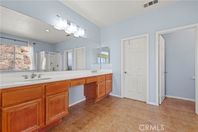 Detail Gallery Image 44 of 68 For 31205 Cherry Dr, Castaic,  CA 91384 - 5 Beds | 3 Baths