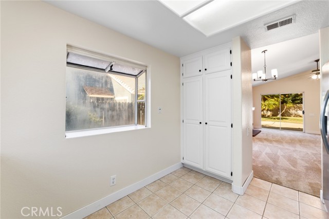 4108 Sunnysage Drive, Jurupa Valley CA: https://media.crmls.org/medias/fde98d55-b9f5-41e9-bc4a-4327028b1f81.jpg