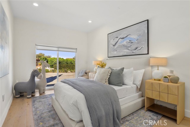 4406 Medley Place, Encino CA: https://media.crmls.org/medias/fde9dd97-f4b7-4cd2-85fc-09876c5de8c6.jpg