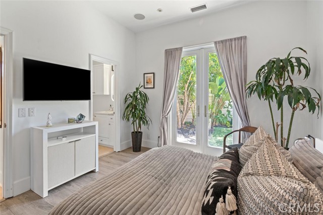 Detail Gallery Image 8 of 57 For 11823 Willard Ave, Tustin,  CA 92782 - 4 Beds | 3/1 Baths