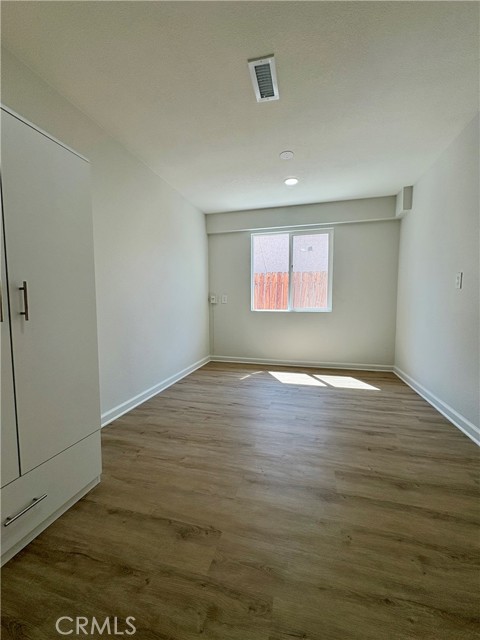 2137 Estrella Court, Palmdale CA: https://media.crmls.org/medias/fdeb1b11-2fa6-4ca9-97eb-f80413a16a0b.jpg