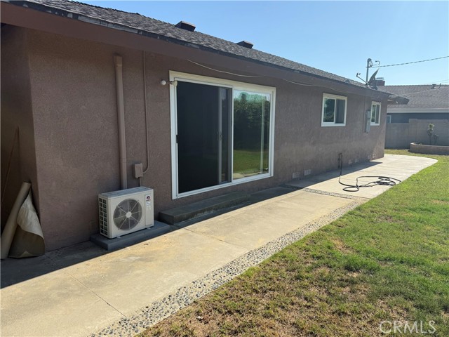 4561 Mimosa Drive, Yorba Linda CA: https://media.crmls.org/medias/fdeb61ba-d3bb-4419-9206-1638c93f35c7.jpg