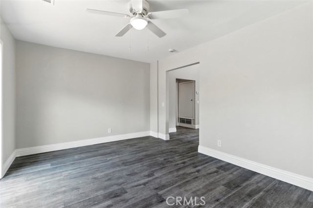 15872 Coral Street, Palm Springs CA: https://media.crmls.org/medias/fdeb74cc-5896-4324-ac96-f09f9d37038d.jpg