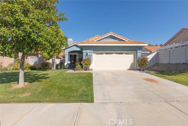 Detail Gallery Image 2 of 19 For 40019 Daphne Dr, Murrieta,  CA 92563 - 3 Beds | 2 Baths