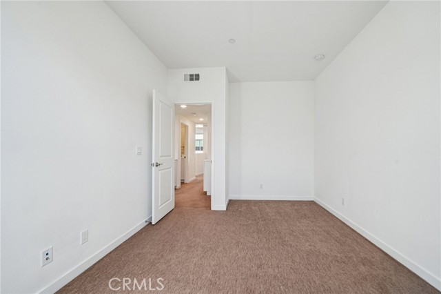 Detail Gallery Image 25 of 44 For 11048 Luminate, Rancho Cucamonga,  CA 91730 - 3 Beds | 2/1 Baths