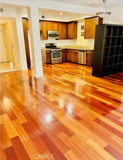 Detail Gallery Image 2 of 12 For 360 W Avenue 26 #318,  Los Angeles,  CA 90031 - 0 Beds | 1 Baths