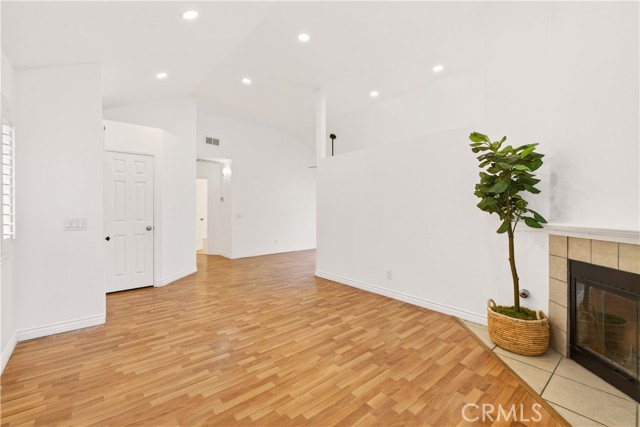 Detail Gallery Image 6 of 26 For 9680 Cabot Ct, Rancho Cucamonga,  CA 91737 - 2 Beds | 2 Baths