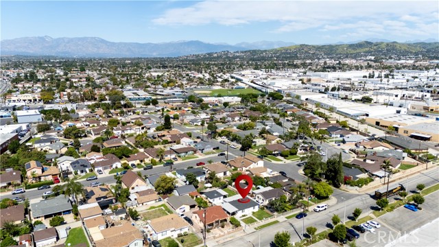 Detail Gallery Image 4 of 44 For 11661 Burke, Whittier,  CA 90606 - 4 Beds | 3 Baths