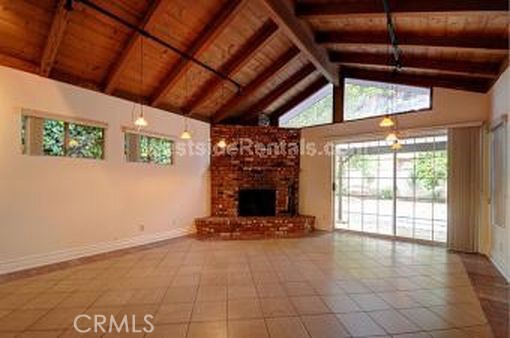 Detail Gallery Image 12 of 20 For 21314 Velicata St, Woodland Hills,  CA 91364 - 3 Beds | 2 Baths
