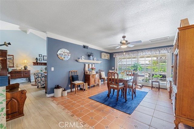 Detail Gallery Image 14 of 44 For 1222 Cynthia Ct, La Verne,  CA 91750 - 4 Beds | 2 Baths