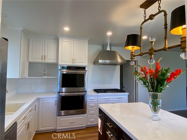 Detail Gallery Image 4 of 31 For 16506 Halsted St, Northridge,  CA 91343 - 4 Beds | 2 Baths