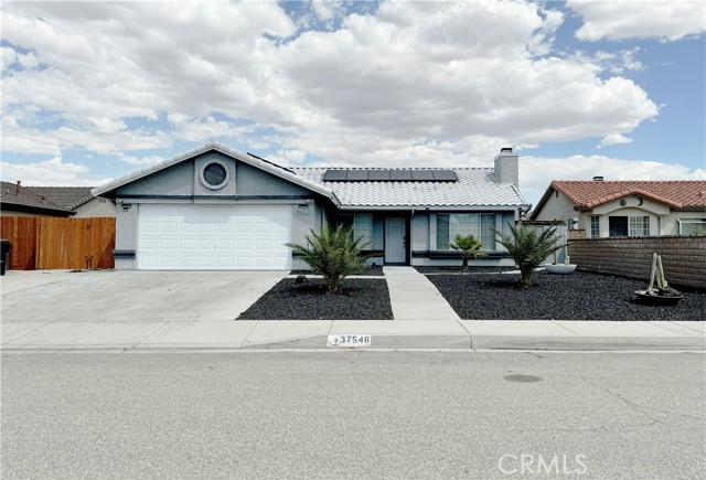 Detail Gallery Image 1 of 6 For 37546 Giavon St, Palmdale,  CA 93552 - 3 Beds | 2 Baths