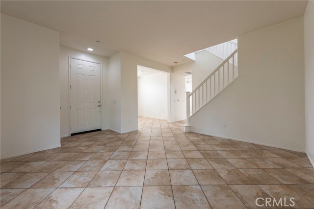 Detail Gallery Image 5 of 33 For 6390 Lionel Ct, Riverside,  CA 92504 - 3 Beds | 2/1 Baths