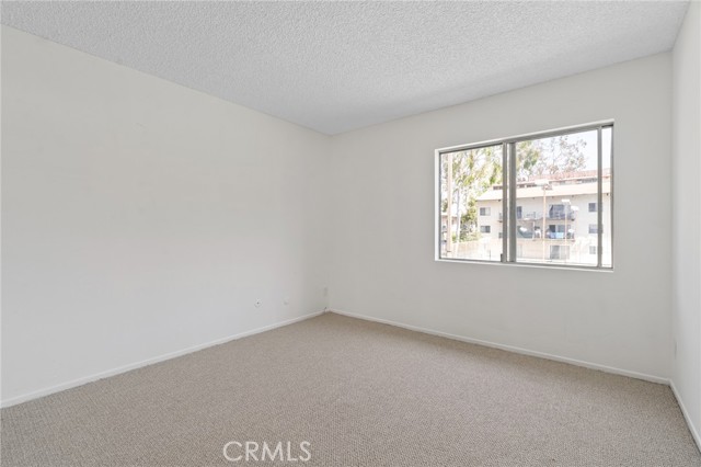 Detail Gallery Image 10 of 15 For 5460 White Oak Avenue #E203,  Encino,  CA 91316 - 1 Beds | 1 Baths