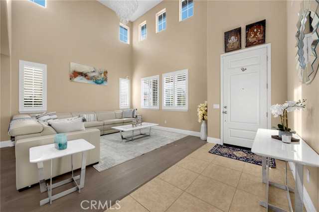 Detail Gallery Image 4 of 38 For 8132 Finch St., Corona,  CA 92880 - 5 Beds | 3 Baths