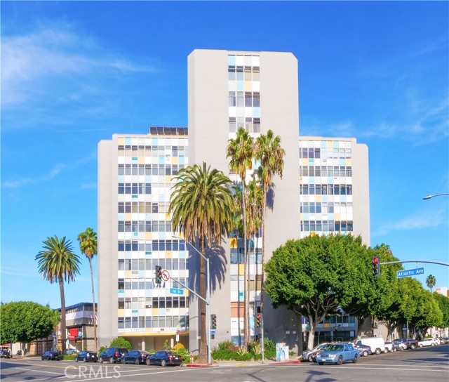 Detail Gallery Image 1 of 1 For 100 Atlantic Ave #1105,  Long Beach,  CA 90802 - 2 Beds | 1 Baths
