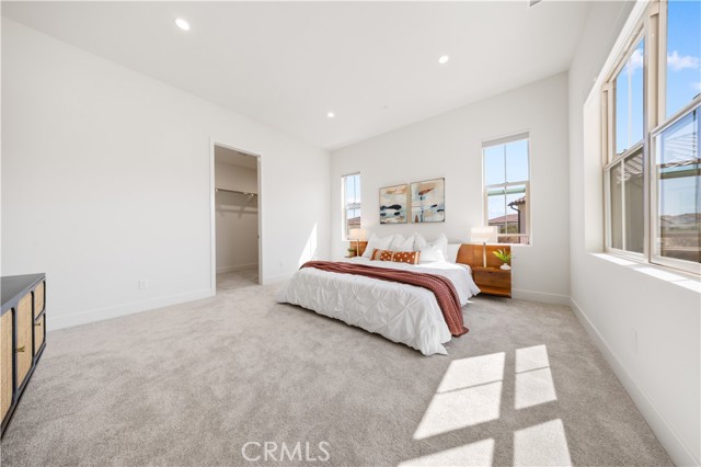 119 Rimstone, Irvine CA: https://media.crmls.org/medias/fdf71adc-f63c-4517-89de-267851450fa8.jpg