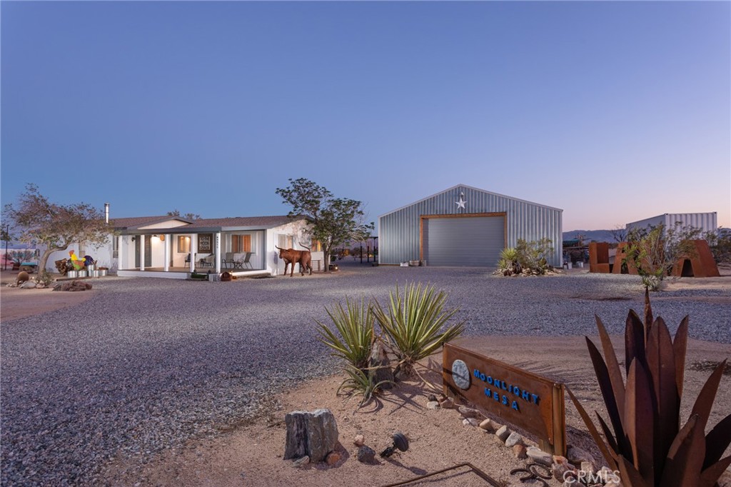62211 Moonlight Mesa, Joshua Tree, CA 92284