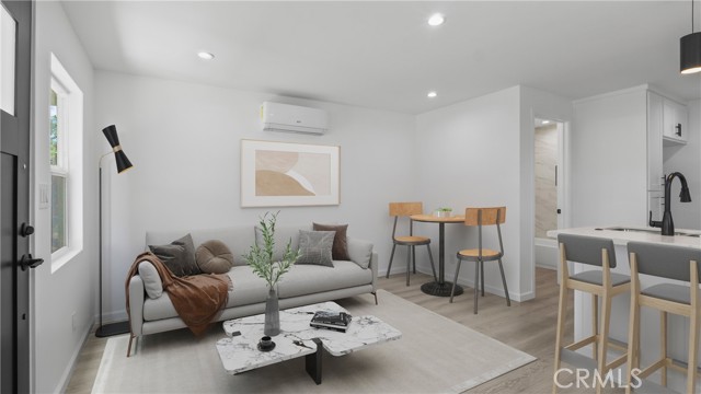 Detail Gallery Image 4 of 17 For 1563 E 119th St, Los Angeles,  CA 90059 - 2 Beds | 2 Baths