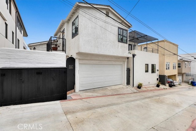 231 27th Street, Hermosa Beach, California 90254, 3 Bedrooms Bedrooms, ,2 BathroomsBathrooms,Residential,Sold,27th,SB24099254