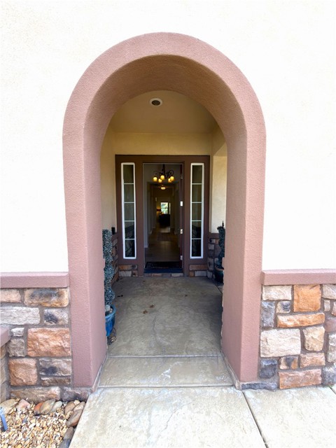 Detail Gallery Image 3 of 68 For 923 Union, Cherry Valley,  CA 92223 - 4 Beds | 3/1 Baths