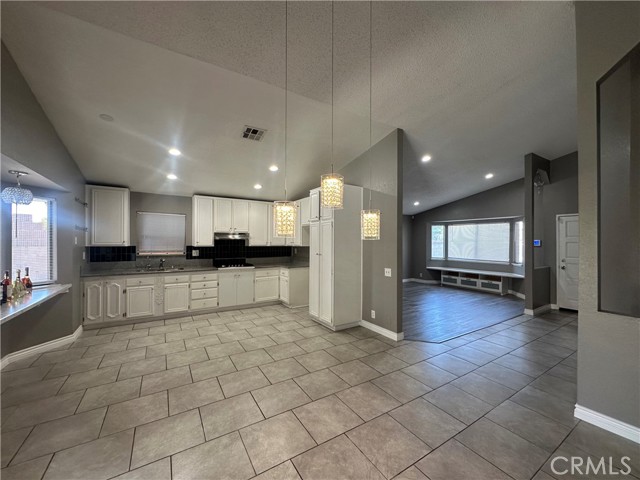Detail Gallery Image 21 of 69 For 44002 32nd St, Lancaster,  CA 93536 - 4 Beds | 2 Baths