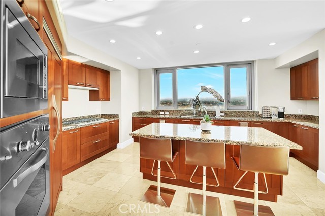 Detail Gallery Image 13 of 36 For 5124 Scholarship, Irvine,  CA 92612 - 2 Beds | 2/1 Baths