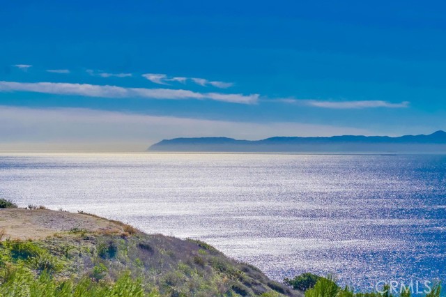 3200 La Rotonda Drive, Rancho Palos Verdes, California 90275, 2 Bedrooms Bedrooms, ,1 BathroomBathrooms,Residential,For Sale,La Rotonda,SB25227322