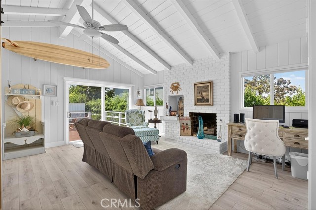 Detail Gallery Image 21 of 32 For 914 Duncan, Manhattan Beach,  CA 90266 - 3 Beds | 2 Baths