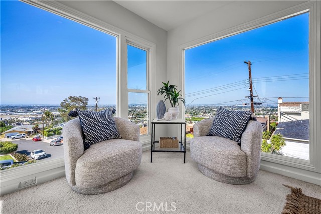 25933 Richville Drive, Torrance, California 90505, 5 Bedrooms Bedrooms, ,2 BathroomsBathrooms,Residential,For Sale,Richville,SB25137620