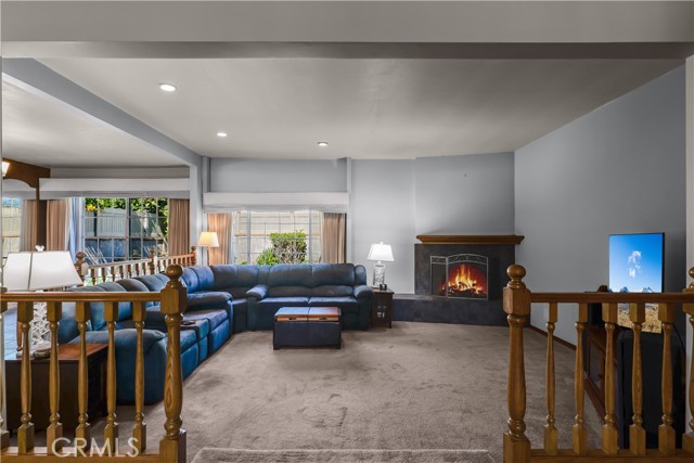 Image 5 of 33 For 6337 Droxford St