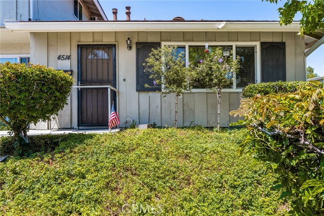 4514 Jamestown, Yorba Linda CA: https://media.crmls.org/medias/fdfd335a-5f73-47a2-8684-e244e16e00b0.jpg
