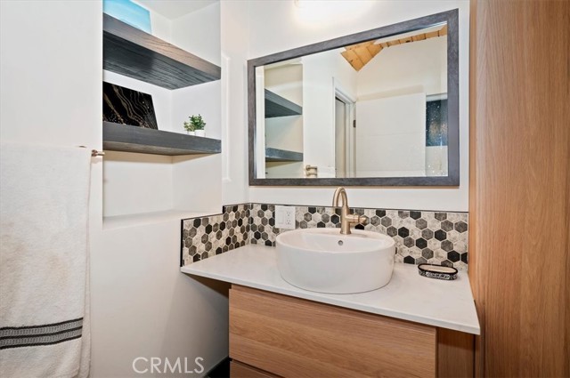 23463 The Blind Trail, Crestline, CA 92325