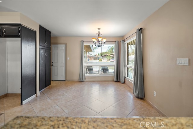 Detail Gallery Image 17 of 46 For 7805 Westdumfries Ct, Bakersfield,  CA 93309 - 4 Beds | 2 Baths