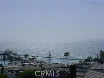 220 11th Street, Manhattan Beach, California 90266, ,Residential Income,Sold,11th,SB18092629