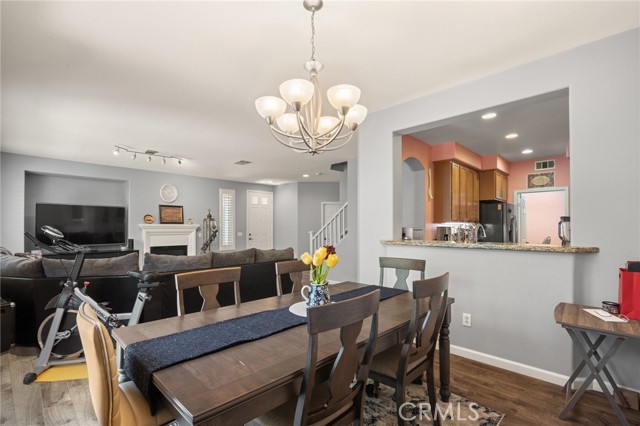 Living Room w/ Dinning Room View