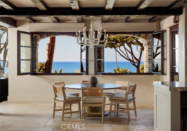 Detail Gallery Image 17 of 61 For 4130 Calle Isabella, San Clemente,  CA 92672 - 7 Beds | 7/4 Baths