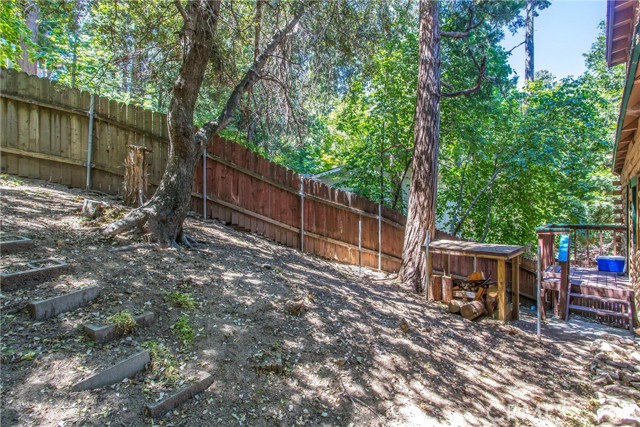 Detail Gallery Image 47 of 62 For 24882 Felsen Dr, Crestline,  CA 92325 - 4 Beds | 2/1 Baths