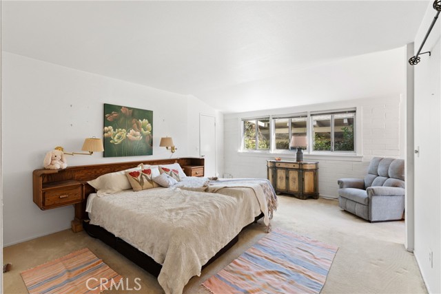 527 W Palm Avenue, Redlands CA: https://media.crmls.org/medias/fdff1de2-6e27-430a-b27b-7b68063da1b6.jpg