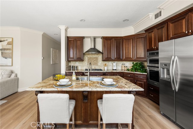 14 Celonova Place, Lake Forest CA: https://media.crmls.org/medias/fdff98b7-eaf7-464e-a858-6c9654d9ad67.jpg
