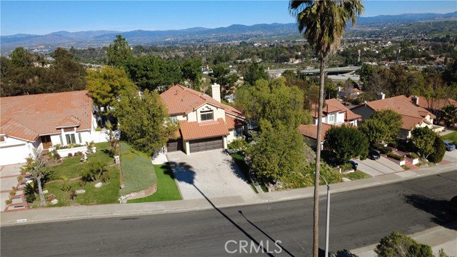 Detail Gallery Image 4 of 33 For 24825 Laurelcrest, Stevenson Ranch,  CA 91381 - 4 Beds | 3 Baths