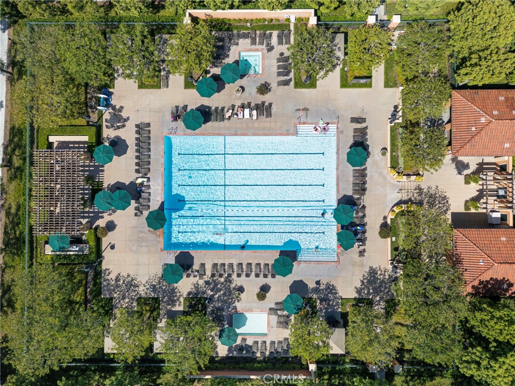 https://media.crmls.org/medias/fe006250-e165-45b4-ac97-b7e1243959cb.jpg?preset=X-Large