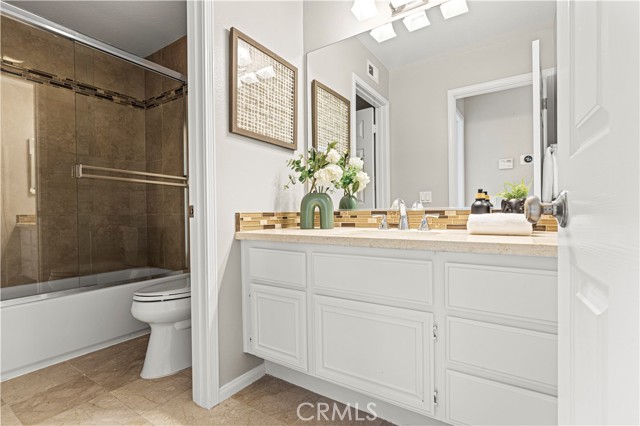18472 Dancy Street, Rowland Heights CA: https://media.crmls.org/medias/fe00e192-93b9-4175-95d7-69a00262f886.jpg