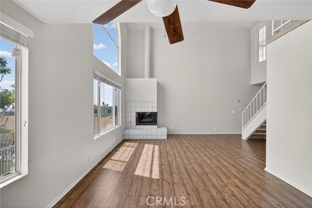 Detail Gallery Image 7 of 59 For 237 Avenida Montalvo #B,  San Clemente,  CA 92672 - 3 Beds | 3 Baths